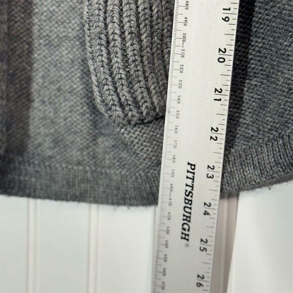 BCBG Max Azria Wool Blend Cardigan Sweater Jacket Gray L Shawl Collar Pockets - Picture 9 of 9